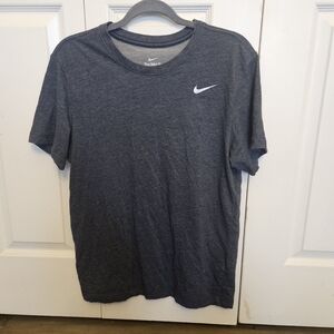 Nike Men's Charcoal Short Sleeve Tee